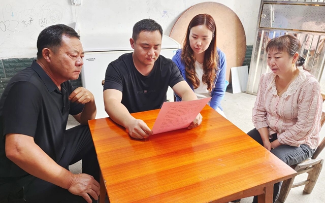 一封家書載安全！宜化礦業(yè)加強家企聯(lián)動共護(hù)職工平安(圖1)
